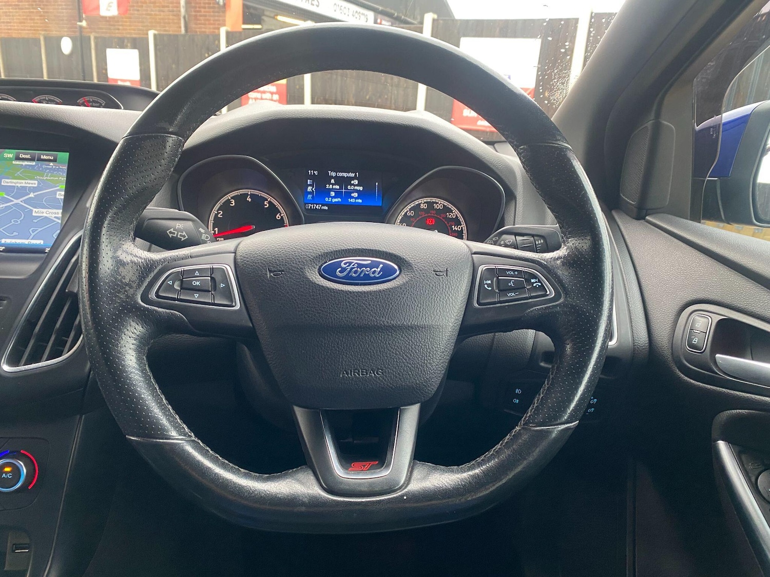 Used Ford Focus 2015 for sale - 76702431: Photo 15