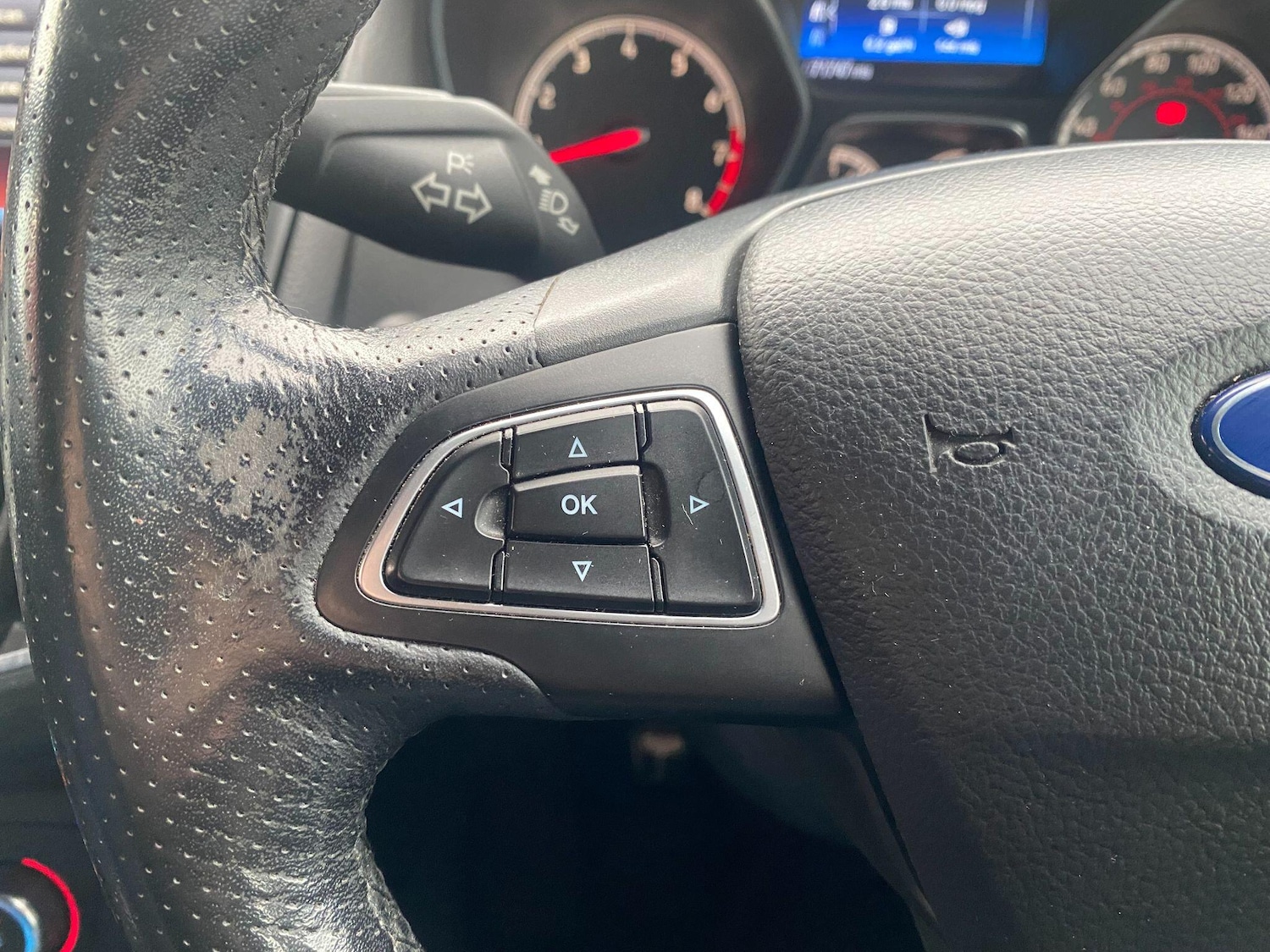 Used Ford Focus 2015 for sale - 76702431: Photo 16