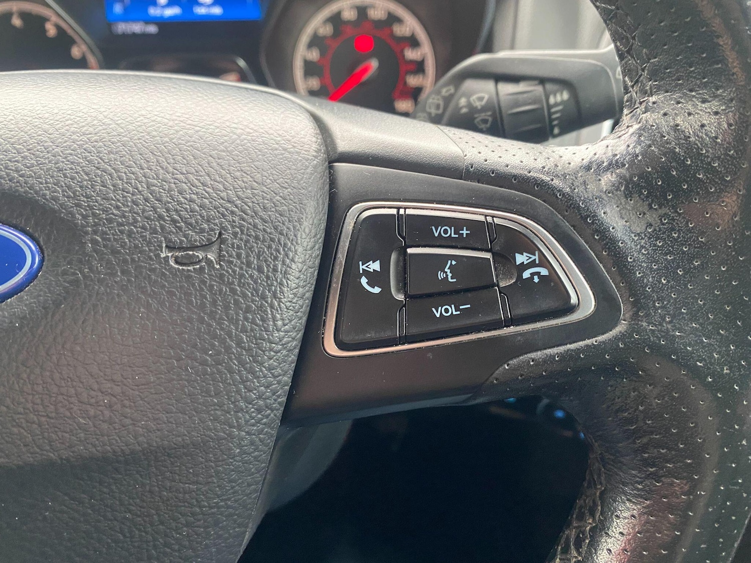 Used Ford Focus 2015 for sale - 76702431: Photo 19