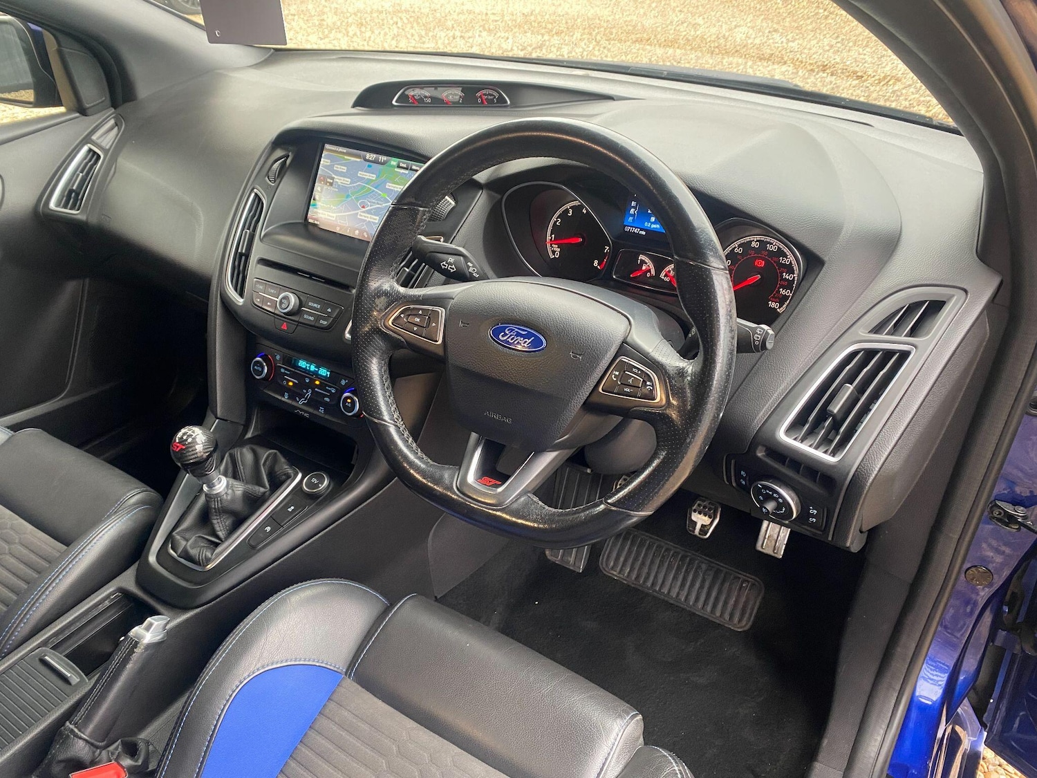 Used Ford Focus 2015 for sale - 76702431: Photo 26