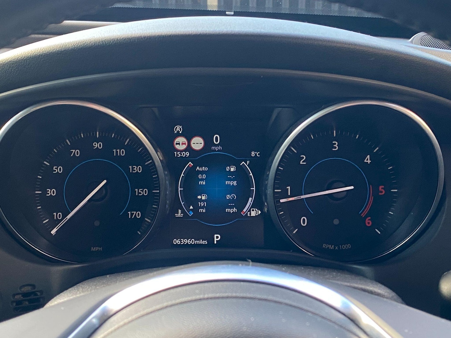 Used Jaguar XE 2017 for sale - 77203455: Photo 26