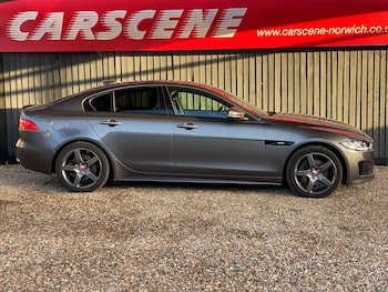 Used Jaguar XE 2017 for sale - 77203455: Photo