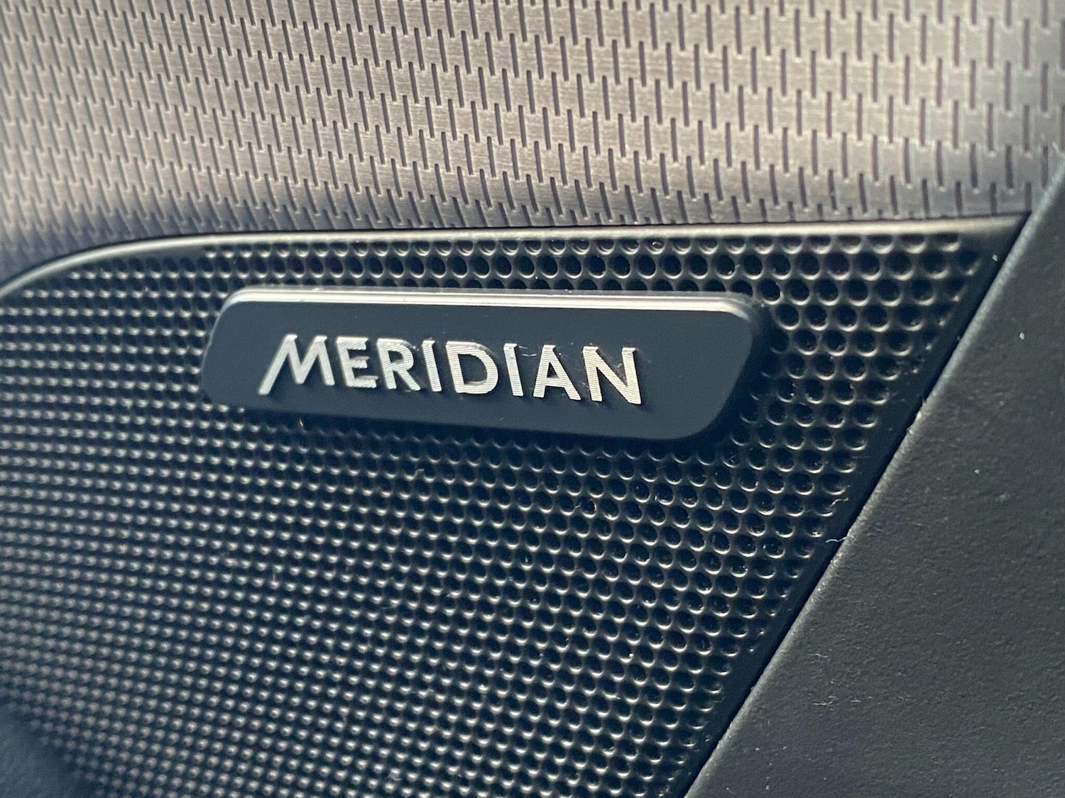 Used Jaguar XE 2017 for sale - 77203455: Photo 34