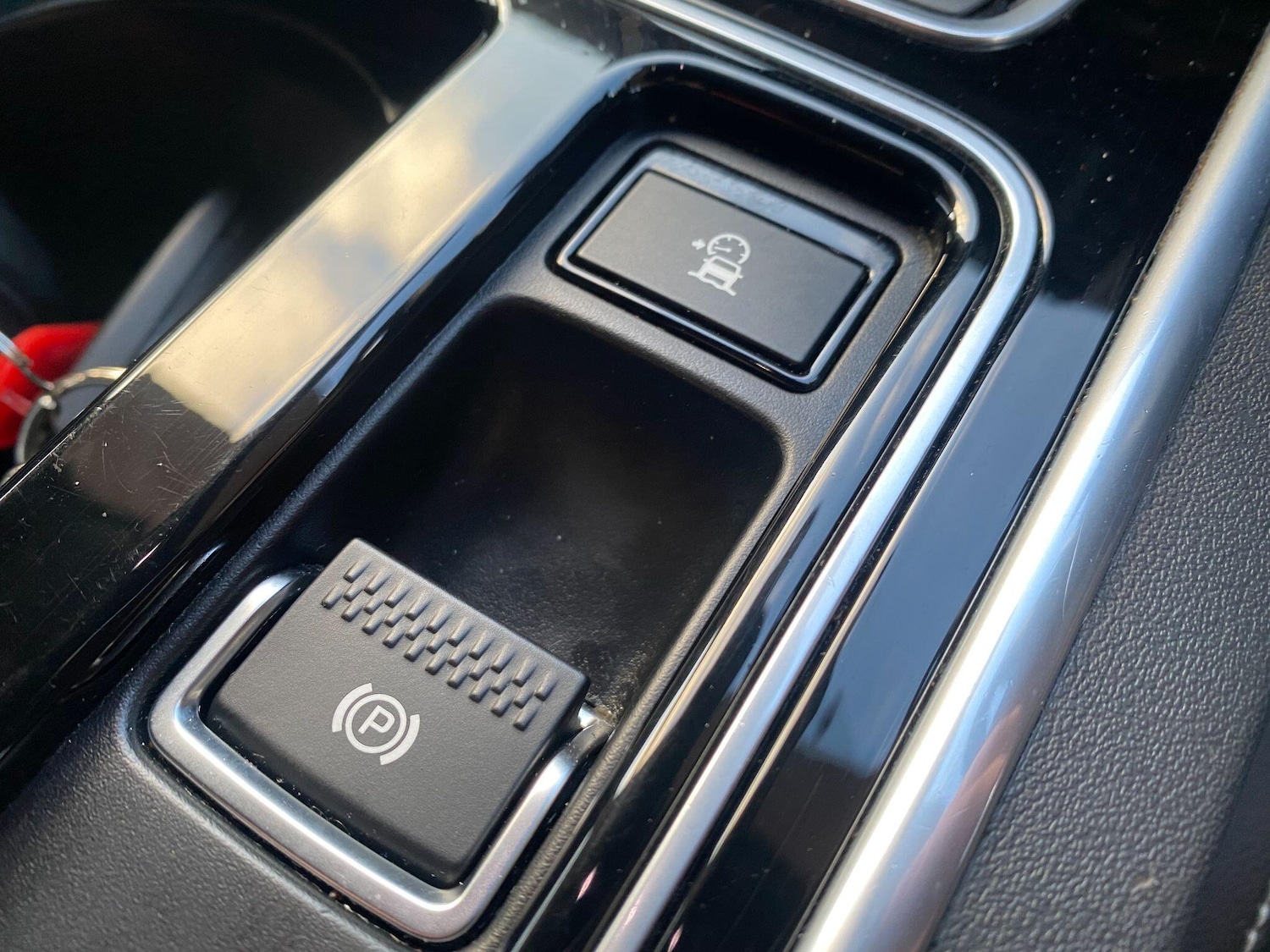 Used Jaguar XE 2017 for sale - 77203455: Photo 43