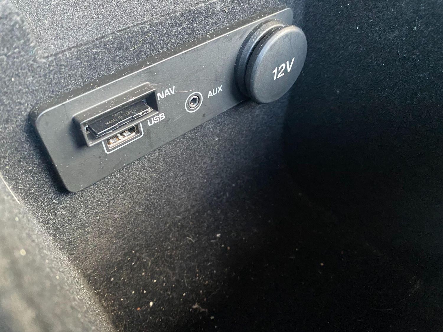 Used Jaguar XE 2017 for sale - 77203455: Photo 46