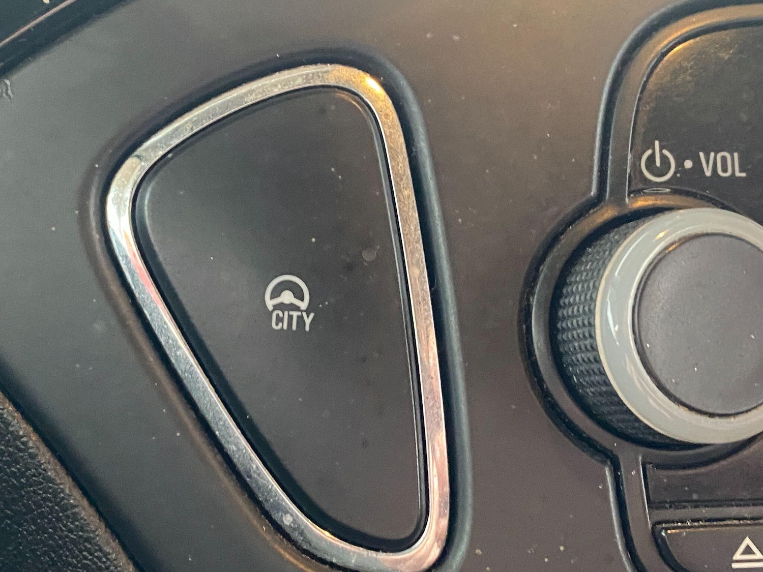 Used Vauxhall Corsa 2015 for sale - 77611577: Photo 27