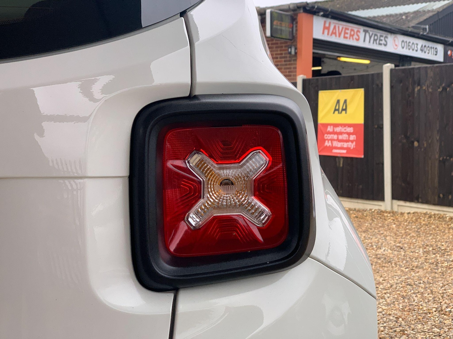 Used Jeep Renegade 2017 for sale - 76270743: Photo 19