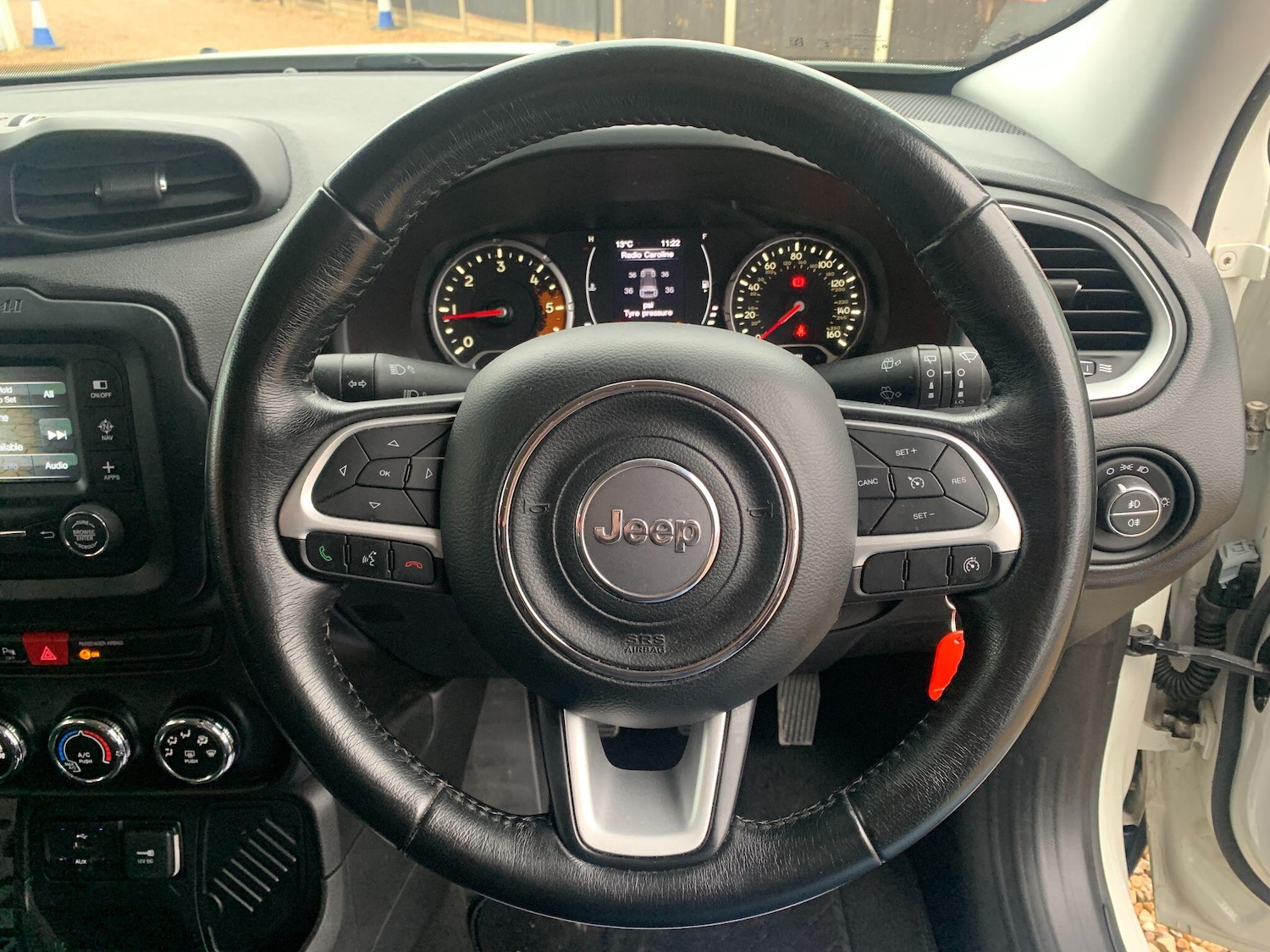 Used Jeep Renegade 2017 for sale - 76270743: Photo 28