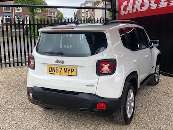 Used Jeep Renegade 2017 for sale - 76270743: Photo