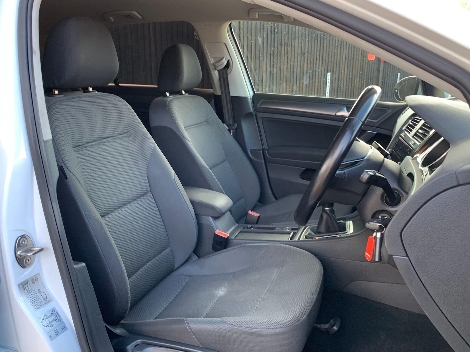 Used Volkswagen Golf 2018 for sale - 75768794: Photo 32