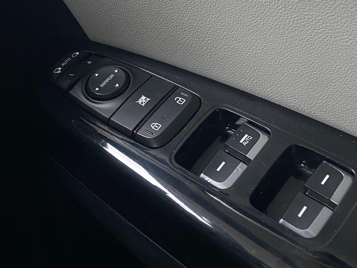 Used Kia Sportage 2017 for sale - 77633387: Photo 46