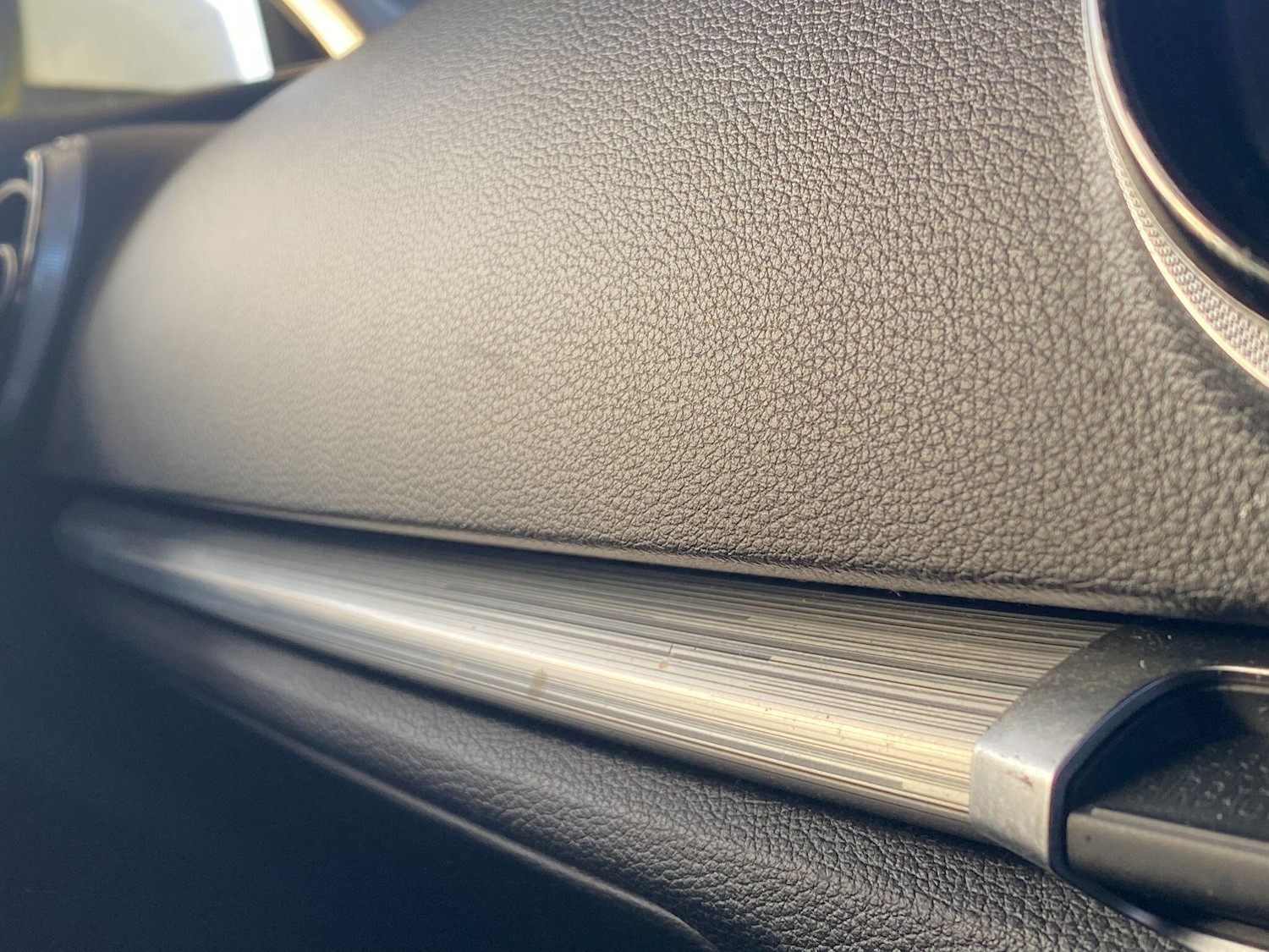 Used Audi A3 2015 for sale - 77016324: Photo 34