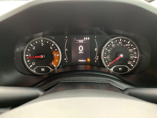 Used Jeep Renegade 2016 for sale - 76013223: Photo 21