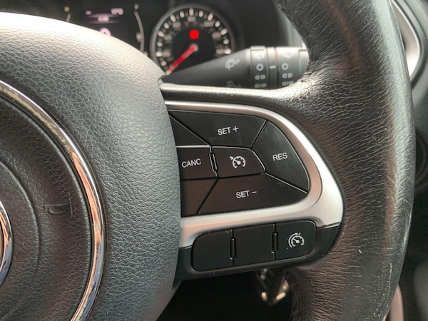 Used Jeep Renegade 2016 for sale - 76013223: Photo 23