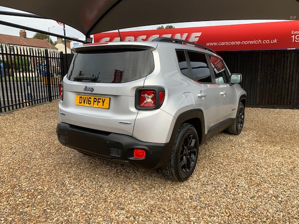 Used Jeep Renegade 2016 for sale - 76013223: Photo 4