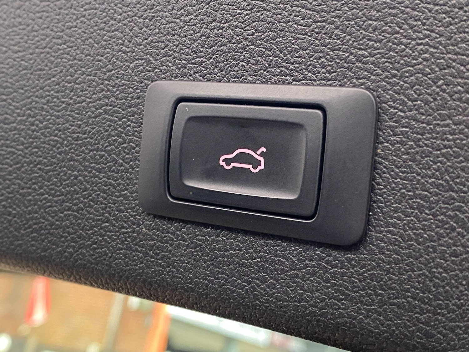 Used Audi A4 Avant 2015 for sale - 76850249: Photo 25