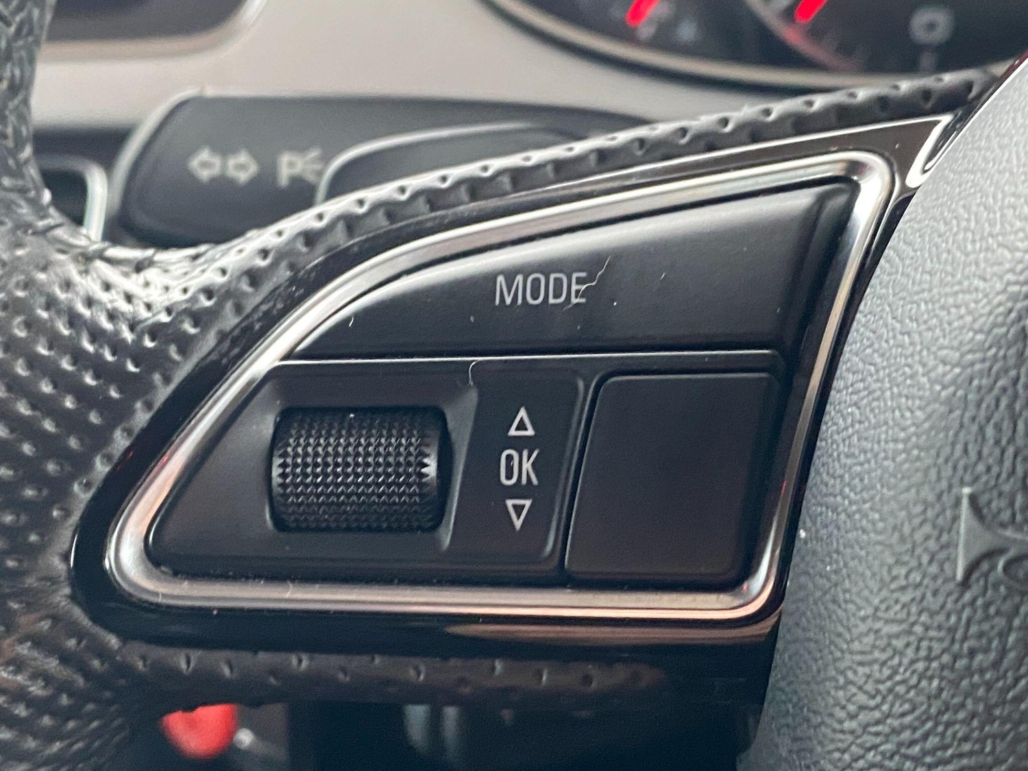 Used Audi A4 Avant 2015 for sale - 76850249: Photo 36