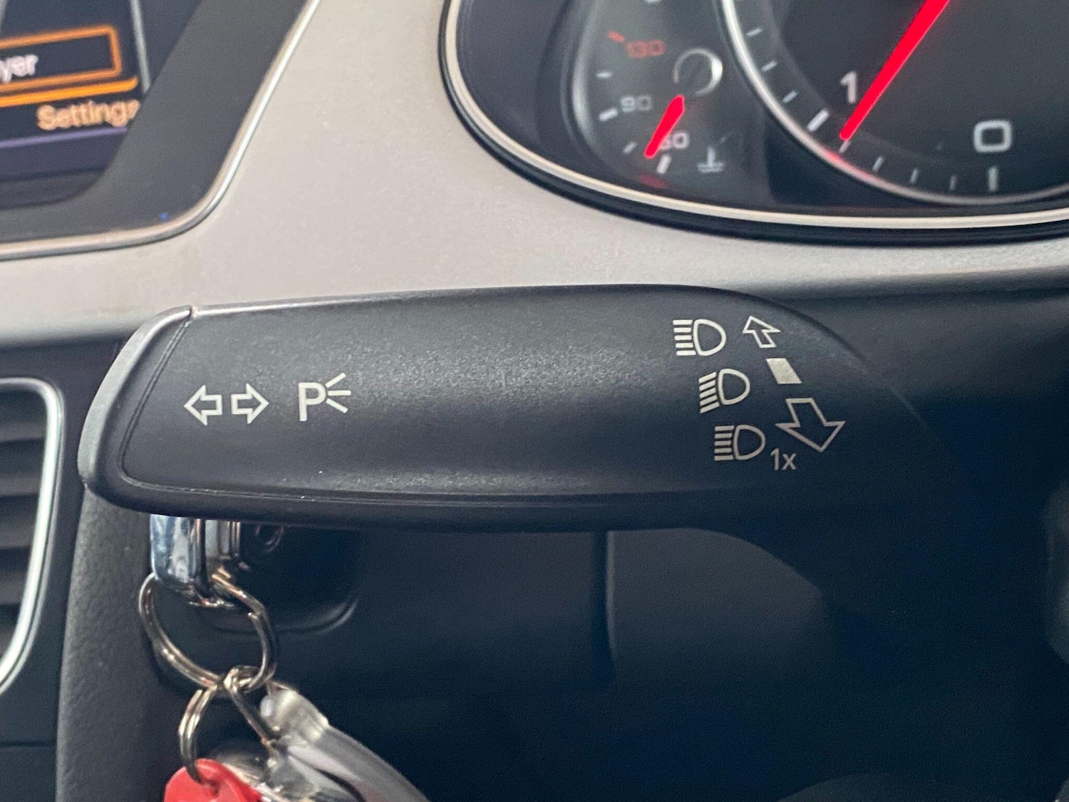 Used Audi A4 Avant 2015 for sale - 76850249: Photo 40