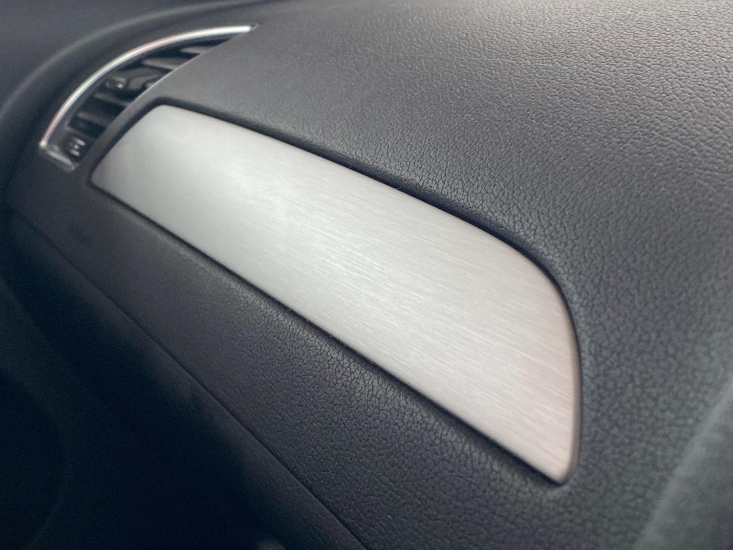 Used Audi A4 Avant 2015 for sale - 76850249: Photo 50