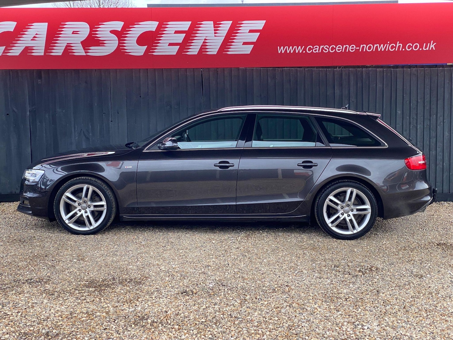 Used Audi A4 Avant 2015 for sale - 76850249: Photo 7