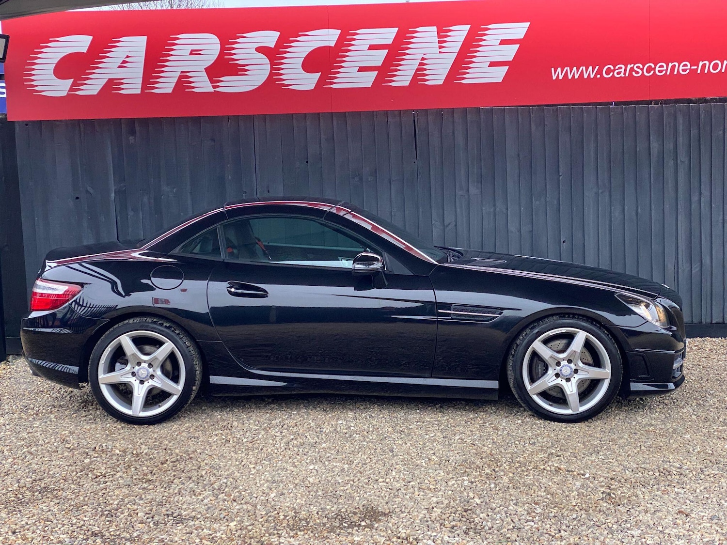 Used Mercedes-Benz SLK 2015 for sale - 77646398: Photo 2