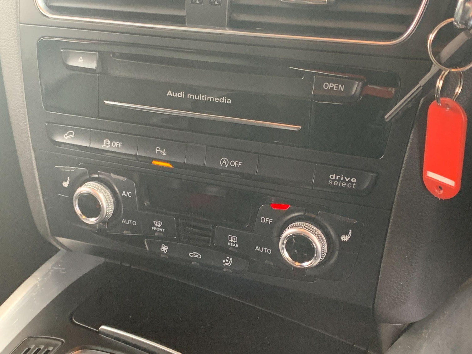 Used Audi Q5 2016 for sale - 76377706: Photo 39