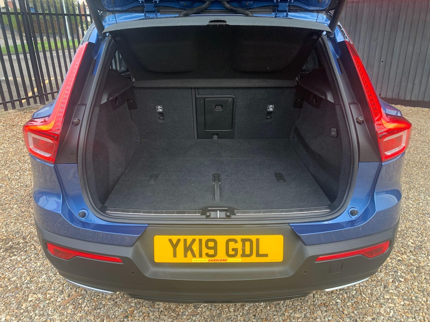 Used Volvo XC40 2019 for sale - 76498856: Photo 11