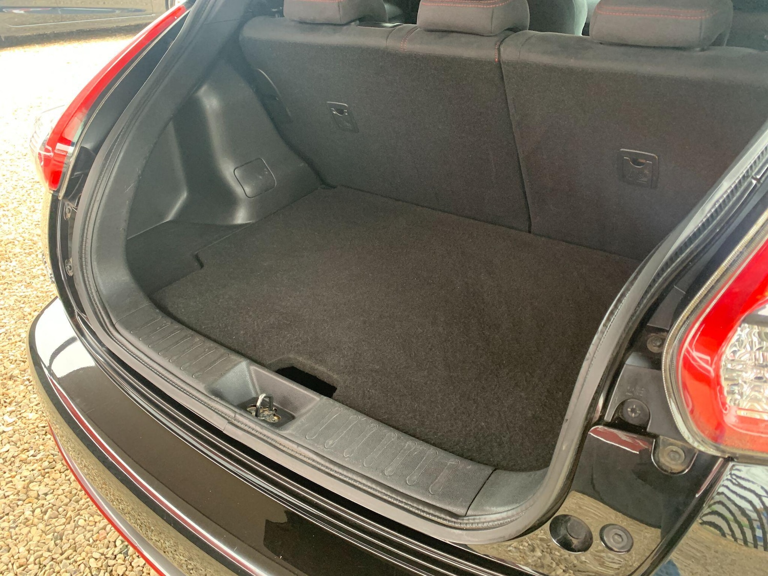 Used Nissan Juke 2017 for sale - 76306534: Photo 26