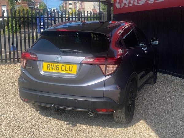 Used Honda HR-V 2016 for sale - 74935692: Photo 5