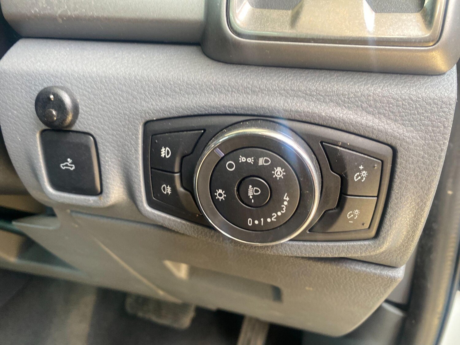 Vehicle 29
