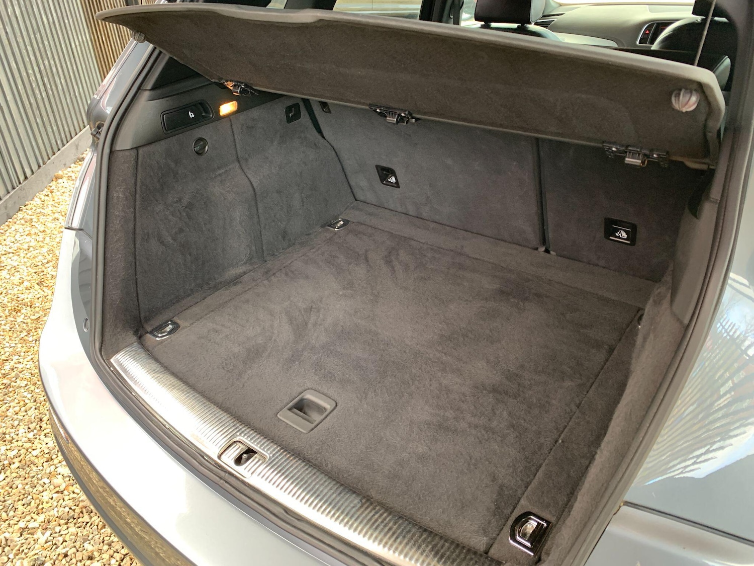 Used Audi Q5 2016 for sale - 76700726: Photo 53