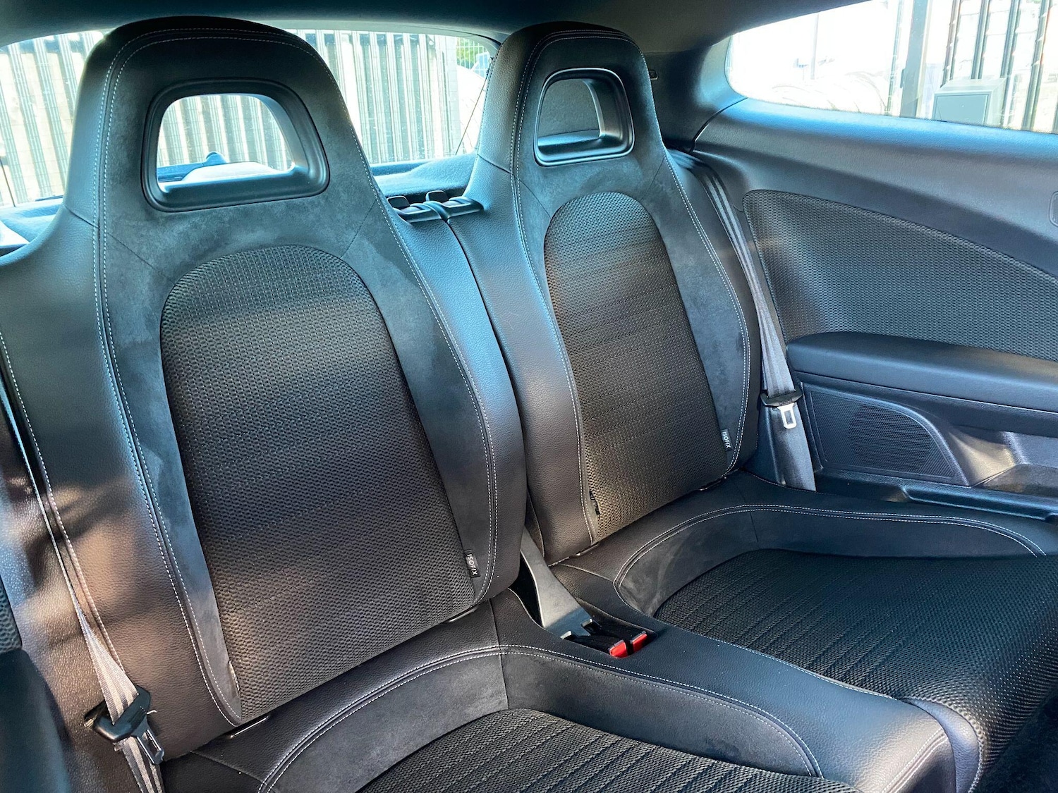 Used Volkswagen Scirocco 2018 for sale - 75657637: Photo 32