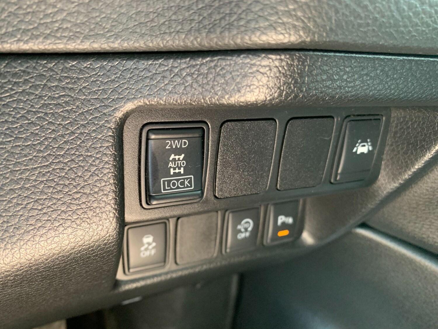 Used Nissan Qashqai 2016 for sale - 75670346: Photo 35