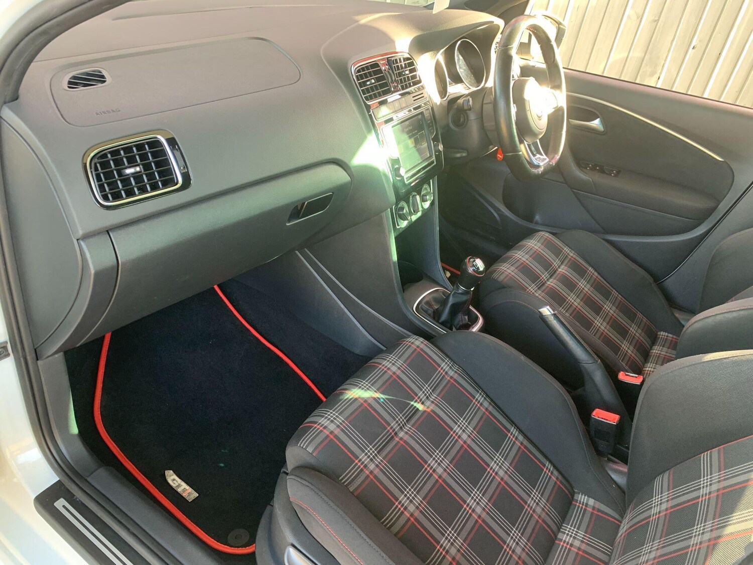 Used Volkswagen Polo 2016 for sale - 76521511: Photo 32