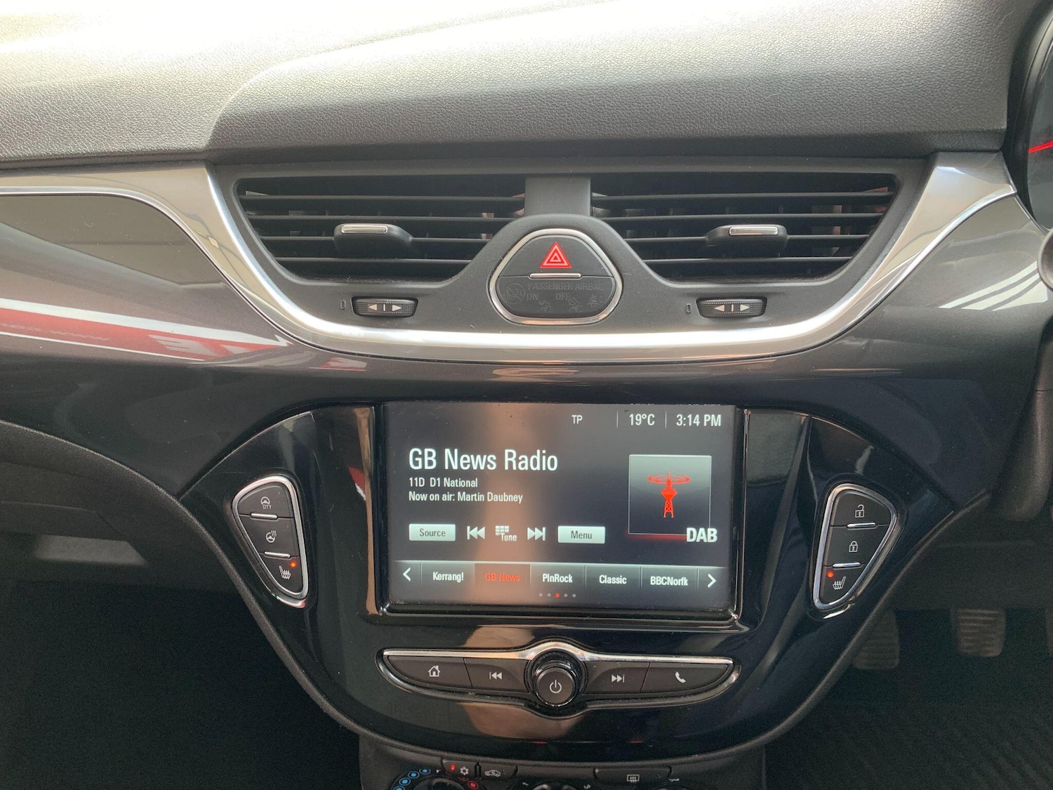 Used Vauxhall Corsa 2018 for sale - 75678088: Photo 24