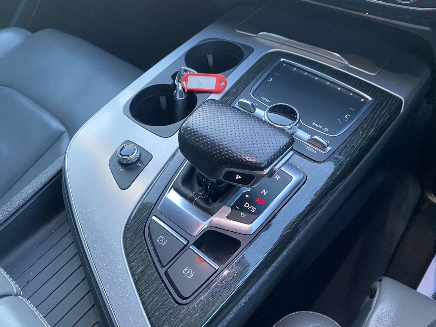 Used Audi Q7 2015 for sale - 77131335: Photo 44