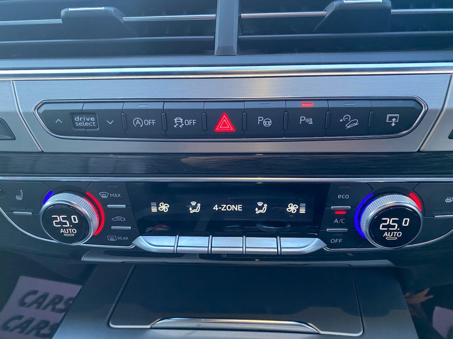 Used Audi Q7 2015 for sale - 77131335: Photo 59