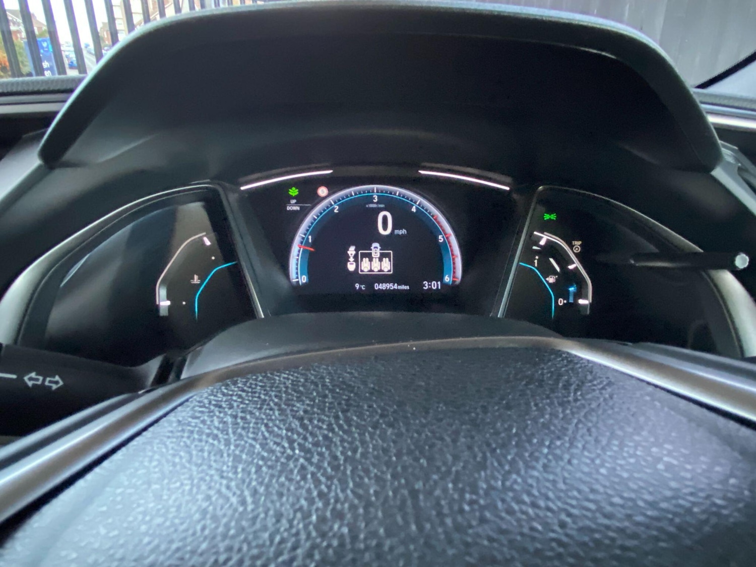 Used Honda Civic 2018 for sale - 76584444: Photo 15