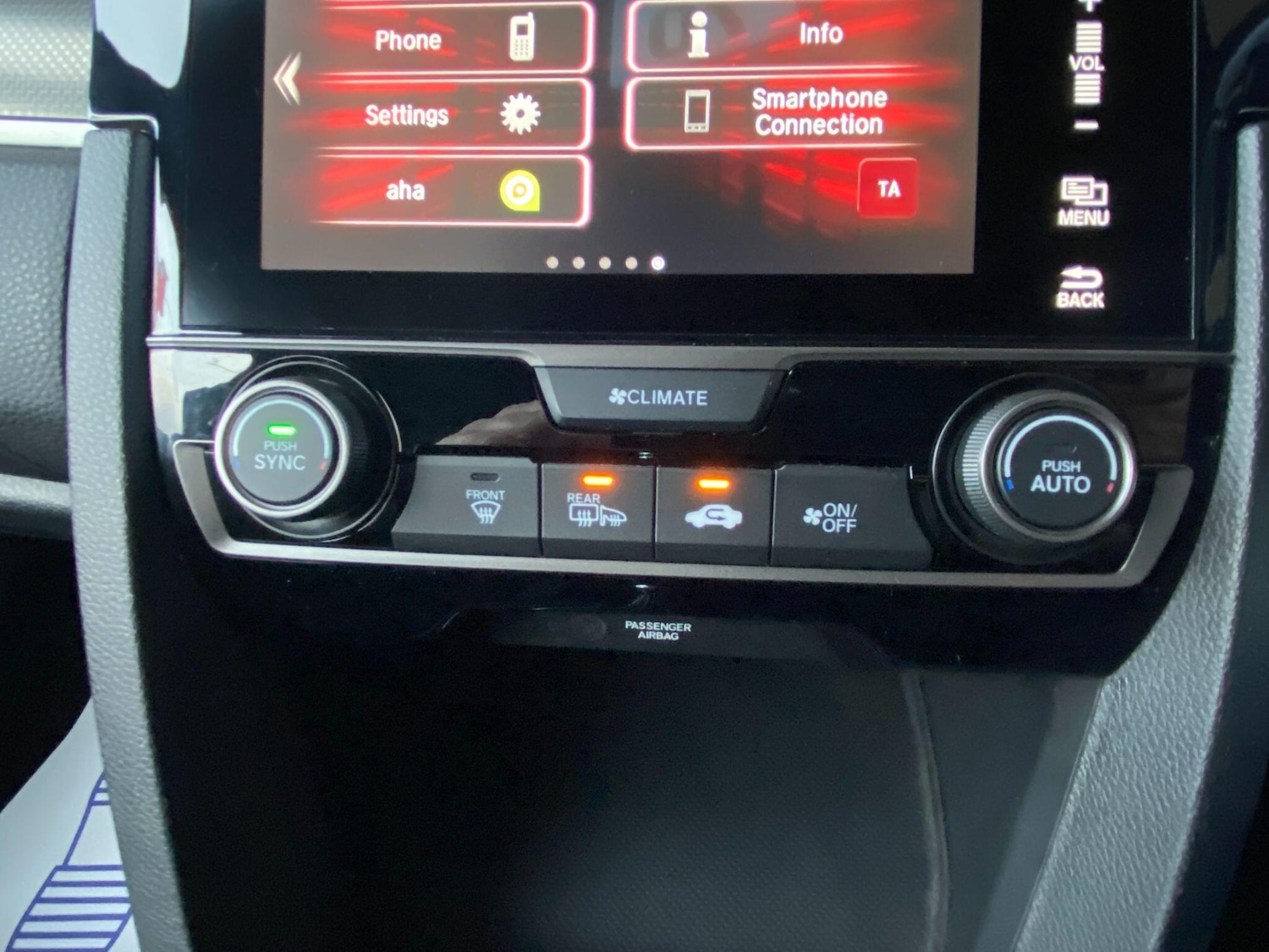 Used Honda Civic 2018 for sale - 76584444: Photo 20