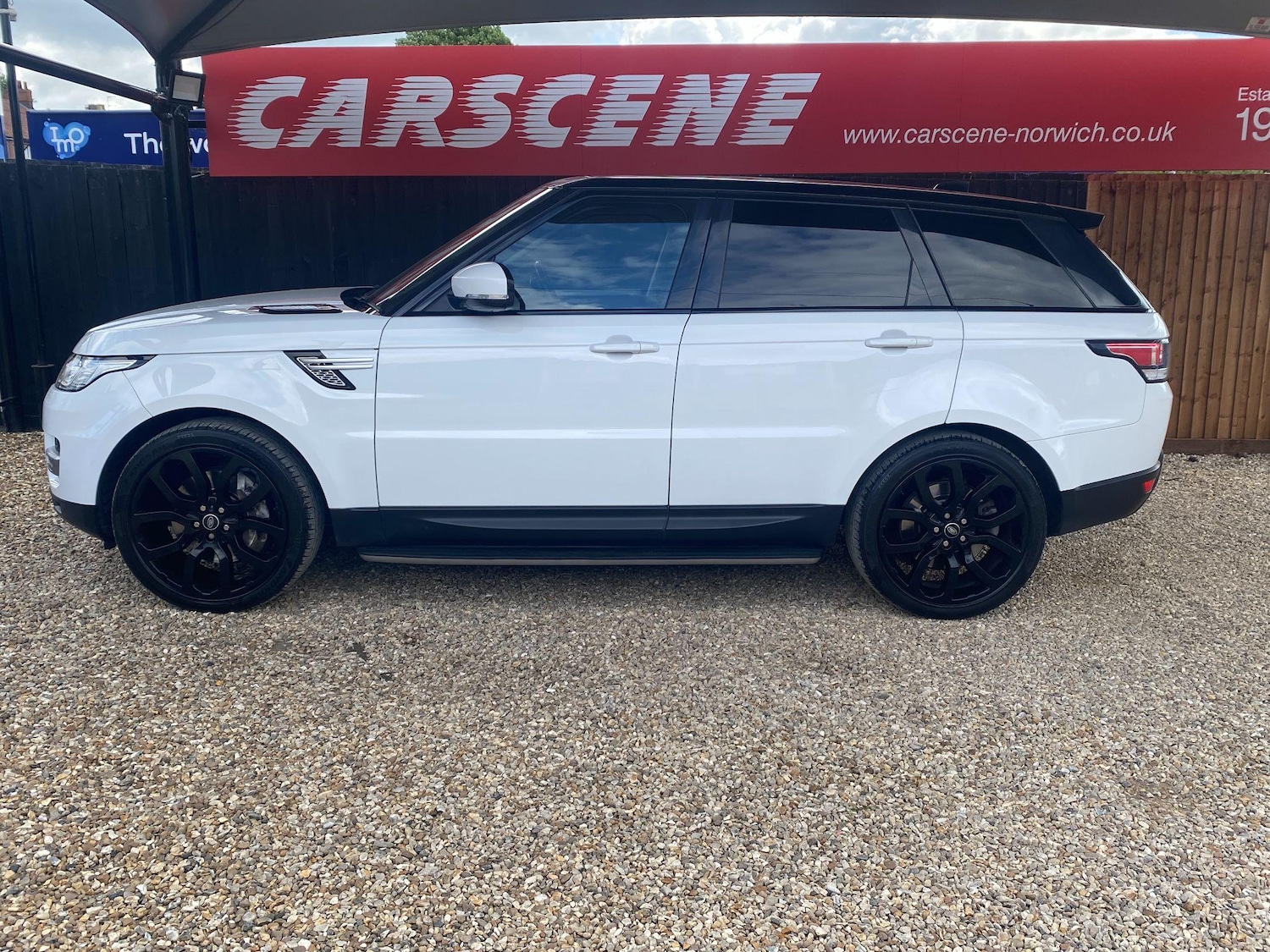 Used Land Rover Range Rover Sport 2017 for sale - 76597422: Photo 6