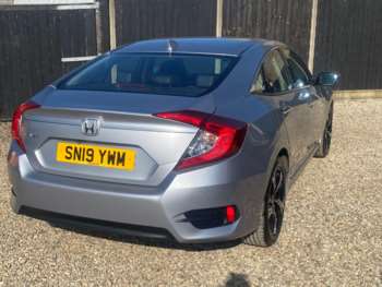 Used Honda Civic 2019 for sale - 74173514: Photo