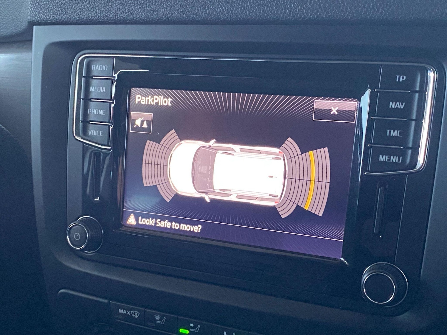 Used Skoda Yeti 2017 for sale - 77440000: Photo 26