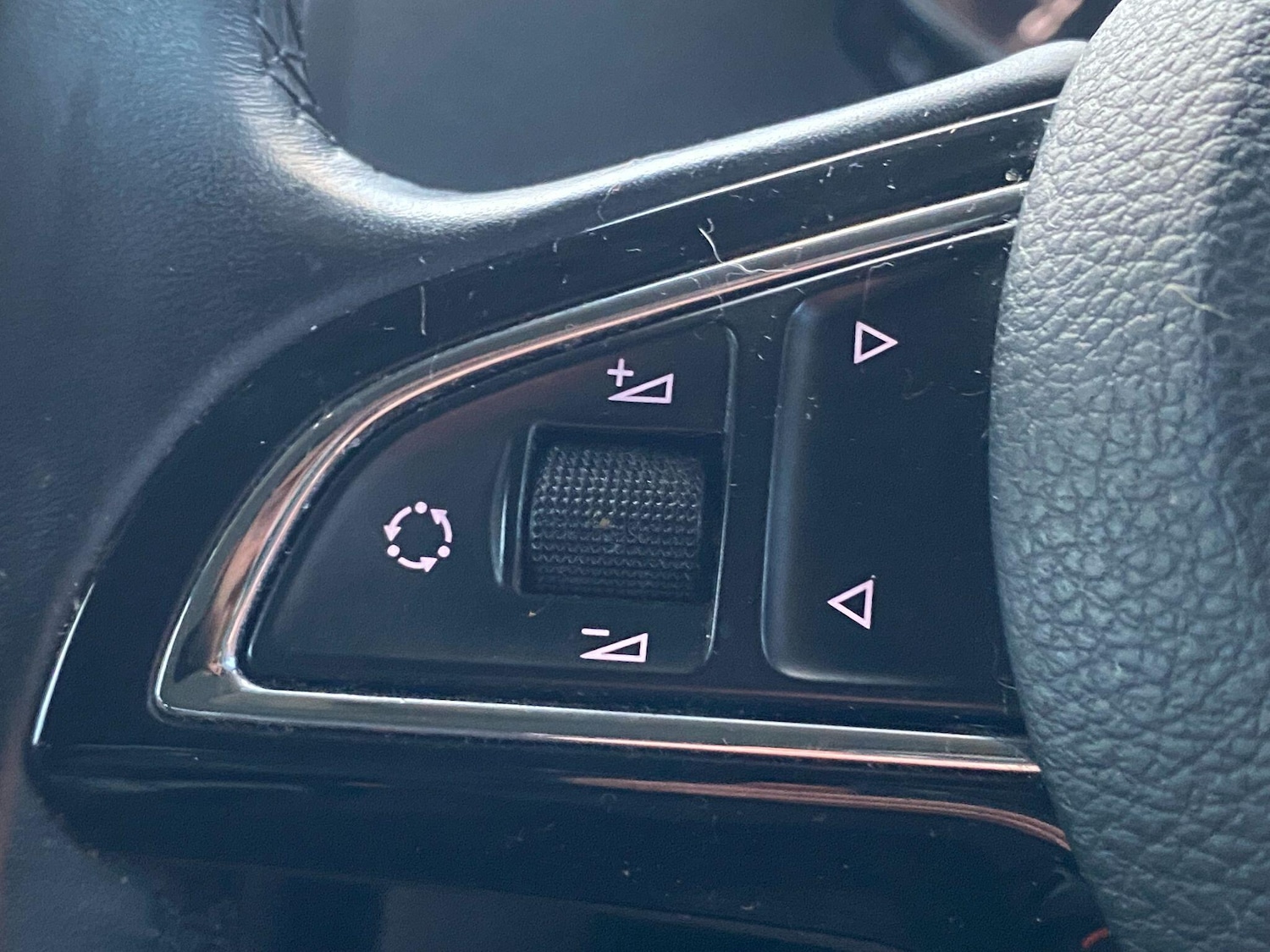 Used Skoda Yeti 2017 for sale - 77440000: Photo 40