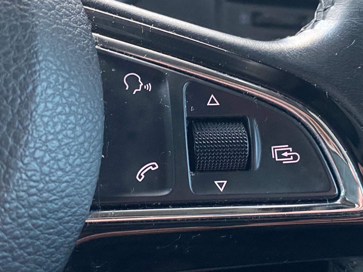 Used Skoda Yeti 2017 for sale - 77440000: Photo 41