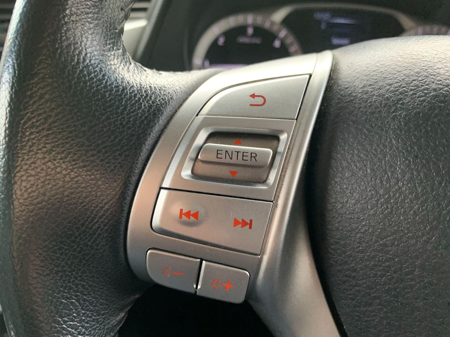 Used Nissan Navara 2016 for sale - 77119919: Photo 31