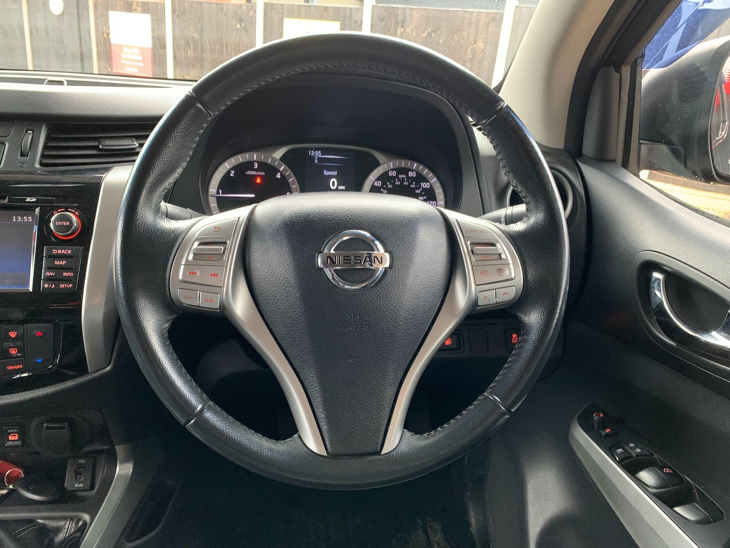 Used Nissan Navara 2016 for sale - 77119919: Photo 35
