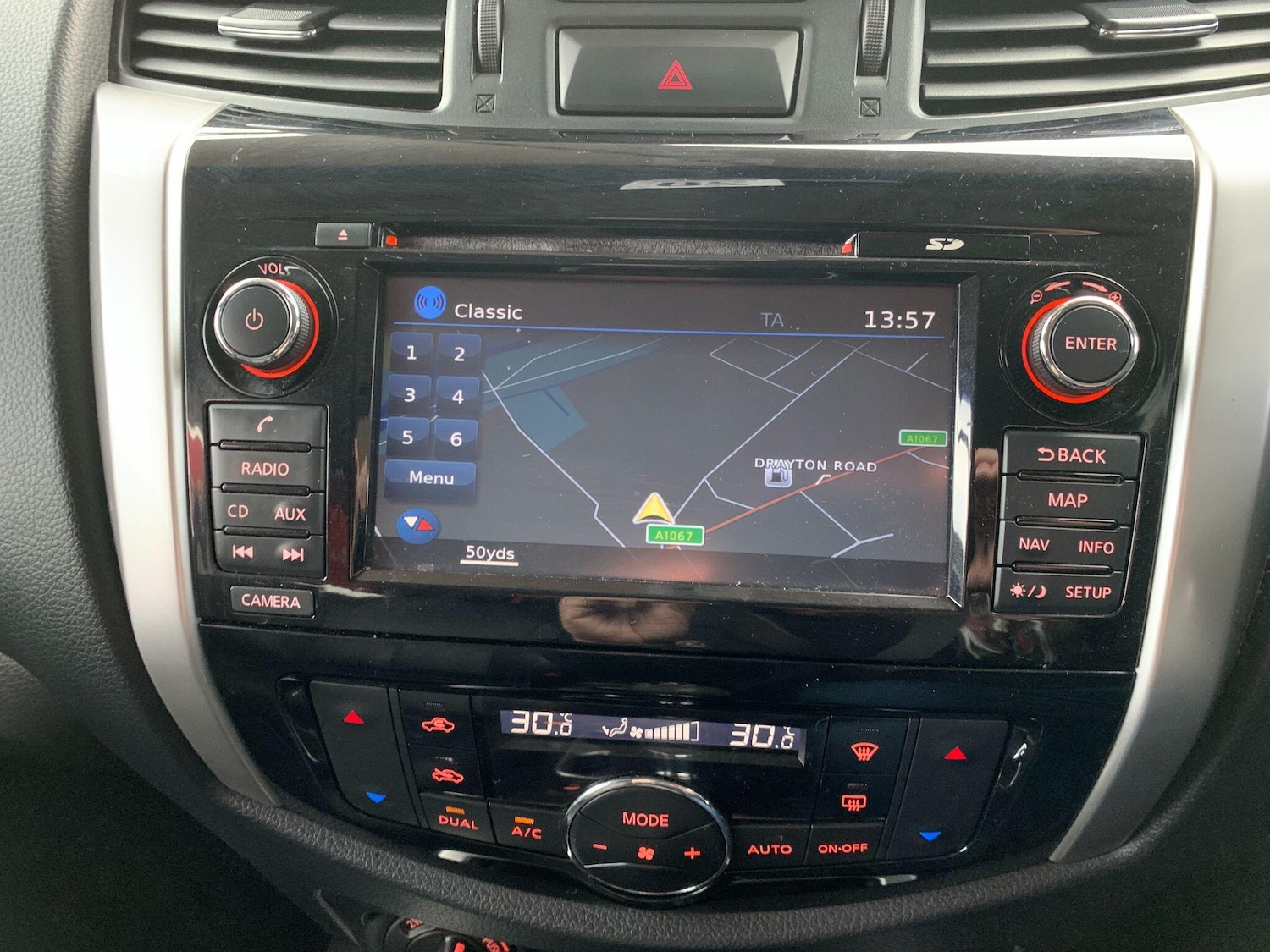 Used Nissan Navara 2016 for sale - 77119919: Photo 38