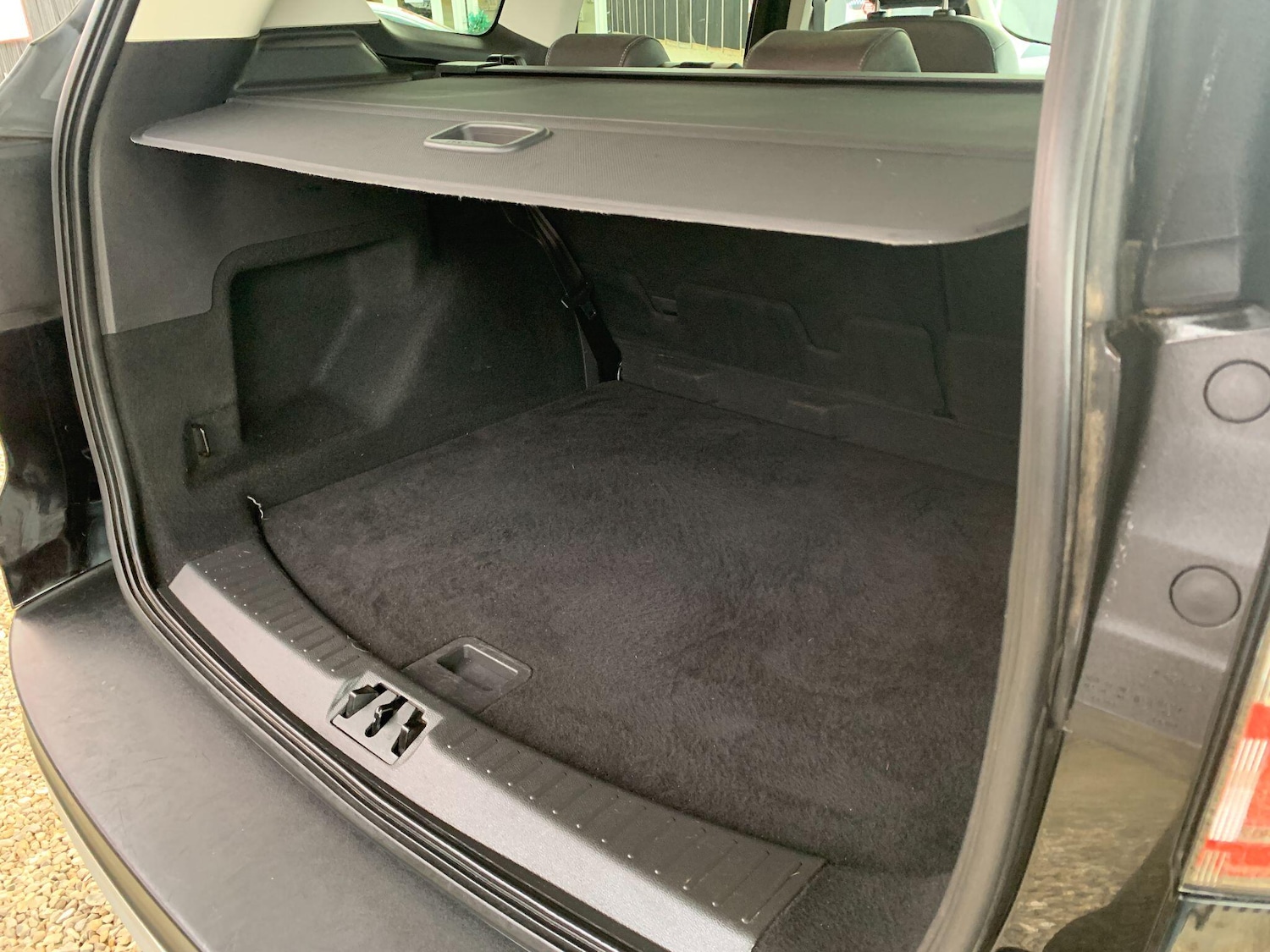 Used Ford Kuga 2017 for sale - 76175170: Photo 24