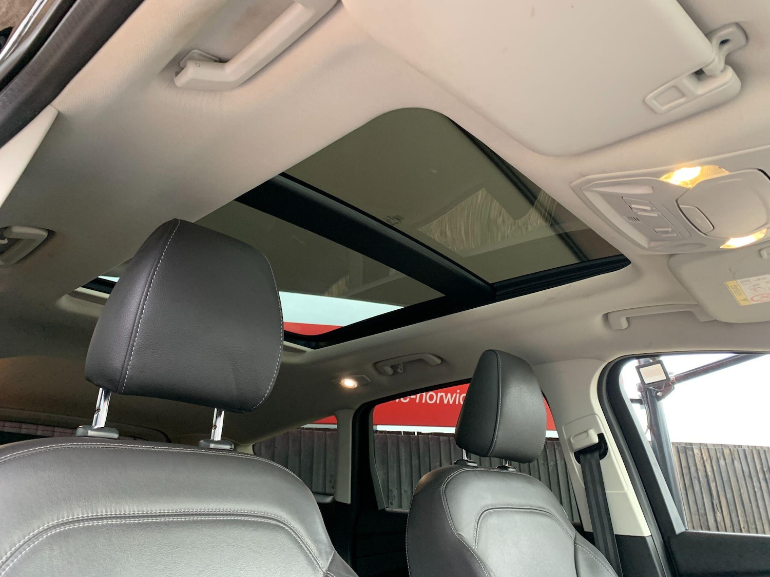 Used Ford Kuga 2017 for sale - 76175170: Photo 38