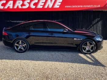 Used Jaguar XE 2017 for sale - 74228037: Photo